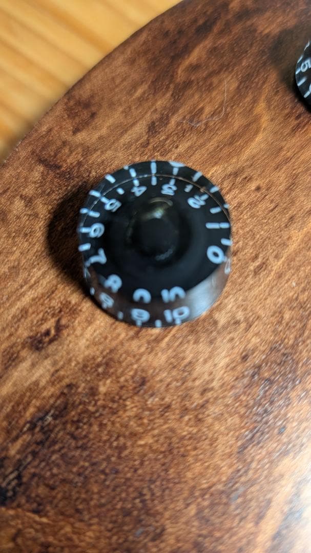 Gibson Les Paul Studio Faded 2016年製 ブラウン