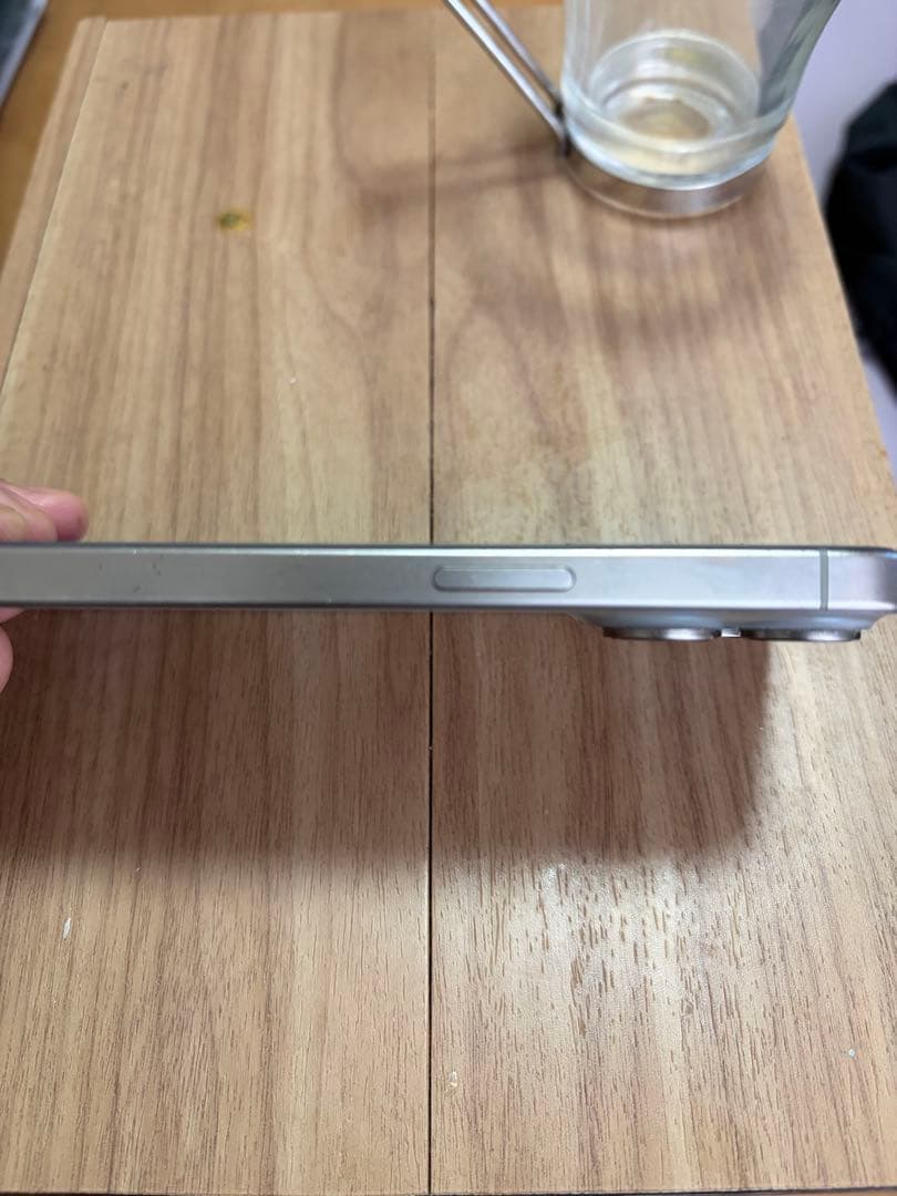 Apple iPhone 15 Pro シルバー 本体 箱付き