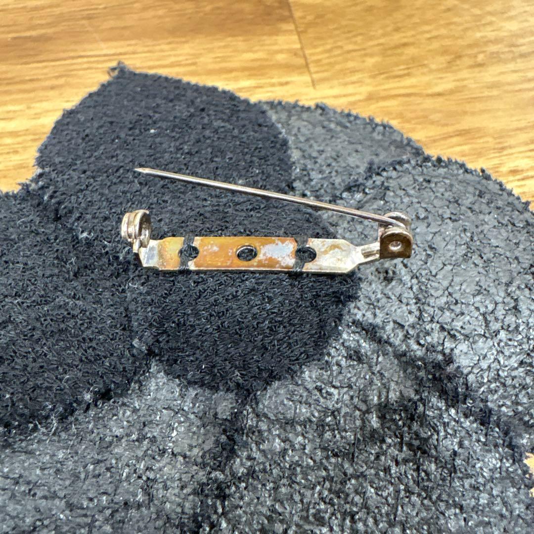 シャネル CHANEL 黒 花型 ブローチ 箱無し