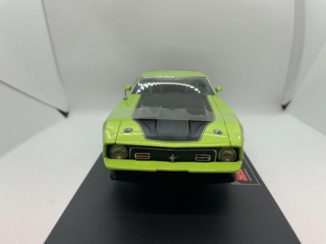 105-008 サンスター 1/18 フォード マスタング 1971 Mach1