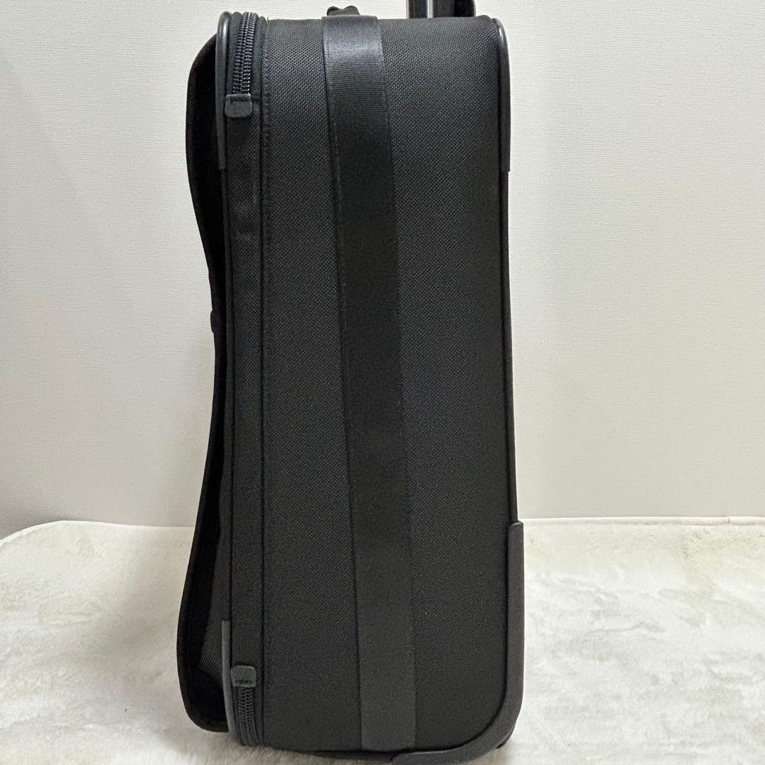 【美品】トゥミ　アルファ　スーツケース　キャリーケース　ブラック