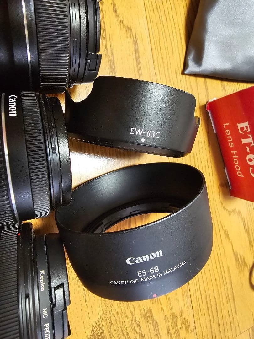 Canon EOS kiss X10 ダブルズームレンズキット　単焦点レンズ