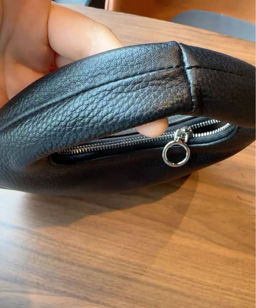 Aeta ブラックハンドバッグS)/