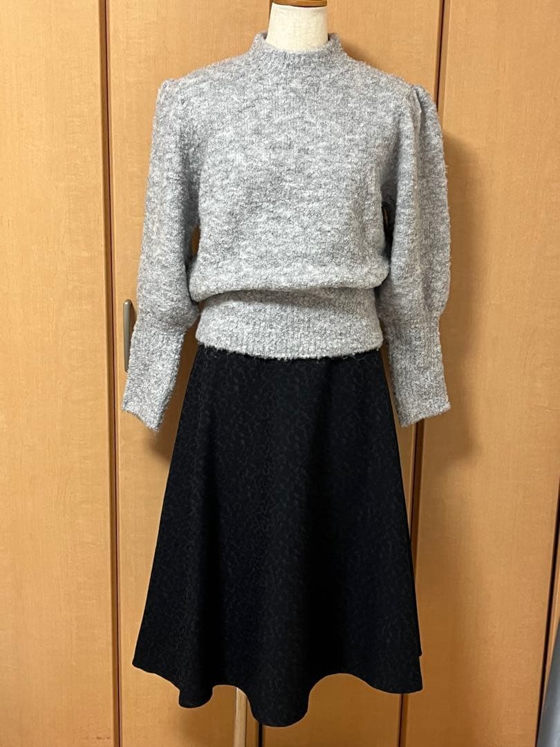 エムズグレイシー訳あり未使用小花柄スカート40