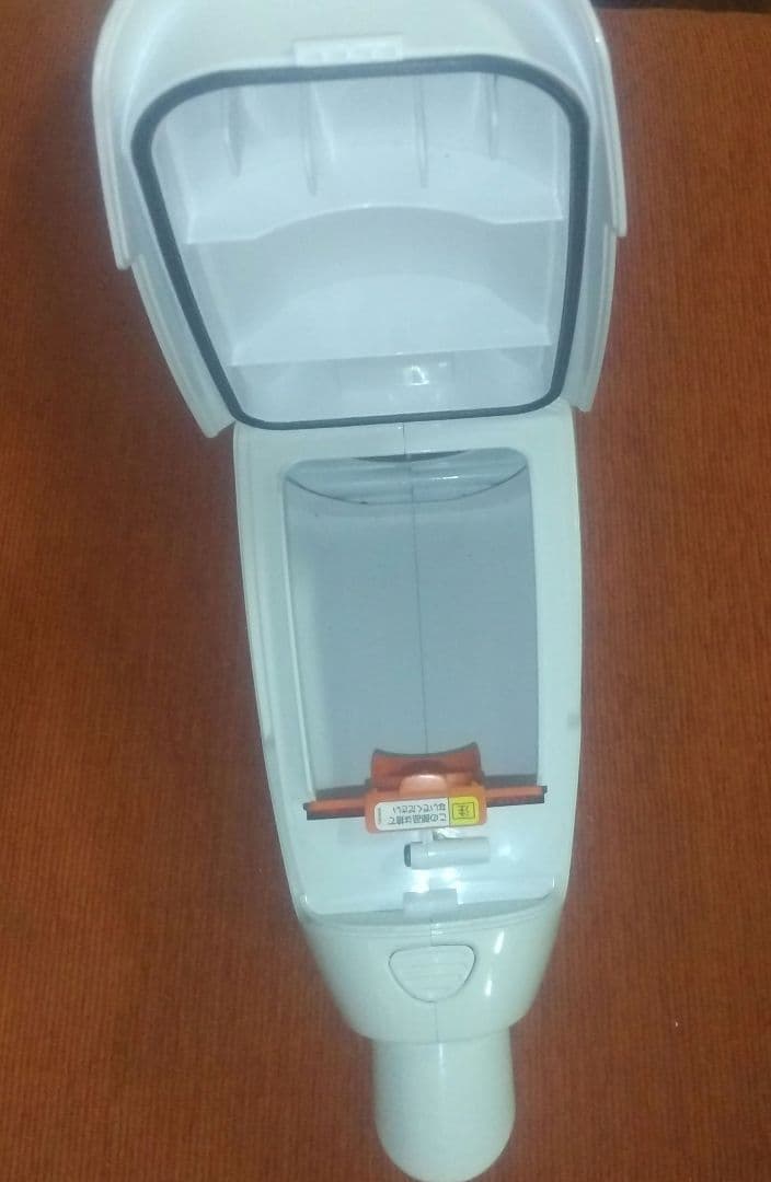 マキタ 充電式クリーナー CL107FD ※バッテリー2個付き