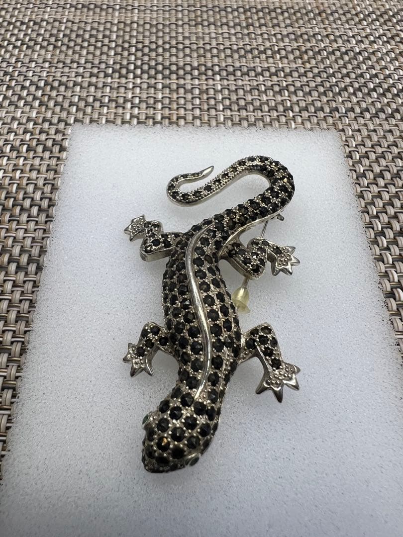 トカゲ　ブローチ　008