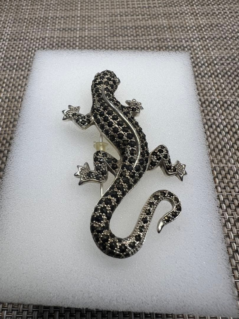 トカゲ　ブローチ　008