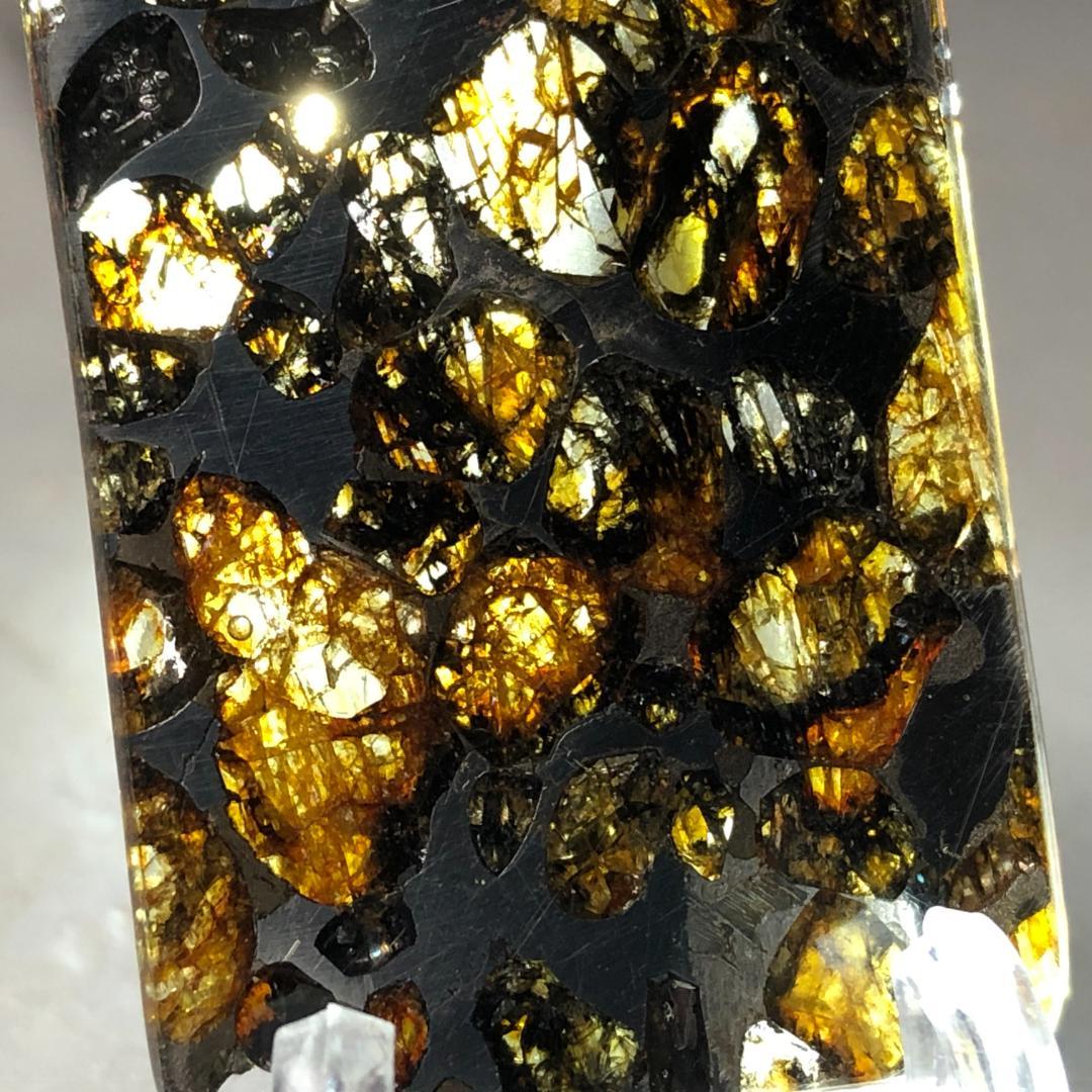 パラサイト隕石 隕石　石鉄隕石　セリコ隕石 美品　重さ約6ｇ　ケース付き