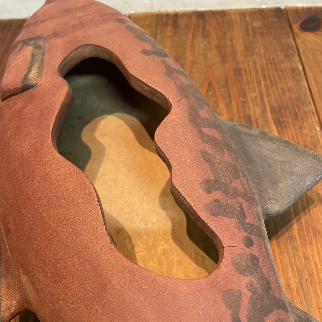 美品　陶芸　焼物　魚　花器　陶器　花瓶　オブジェ　重厚感ある　花入