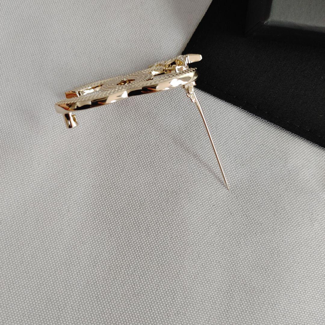 ブローチ 星 スター