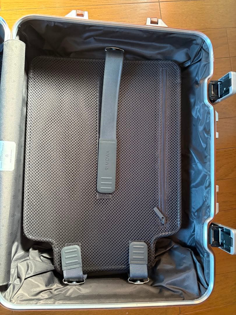 リモワ オリジナル キャビン ツイスト 生涯保証 機内持ち込み