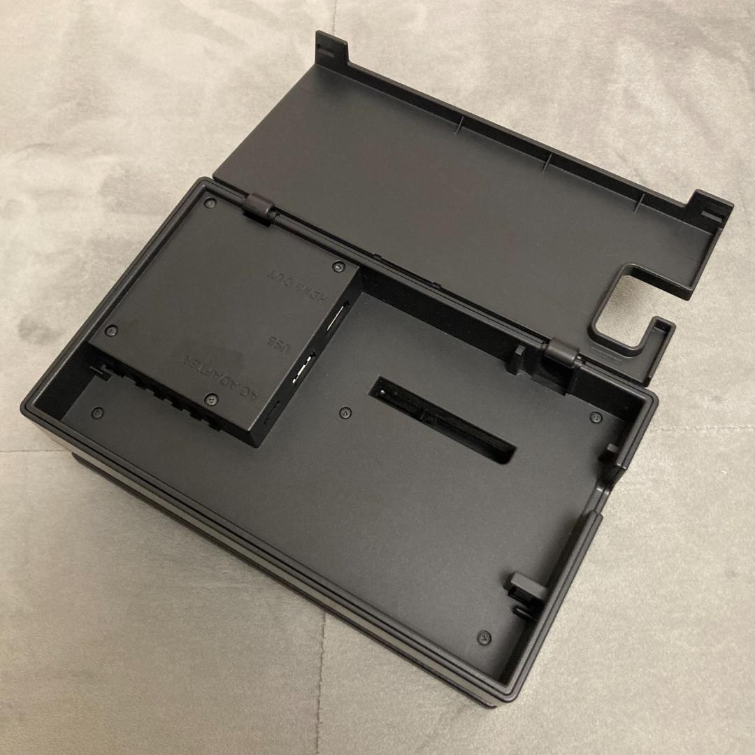 【美品】Nintendo Switch ネオンブルー・ネオンレッド 新型