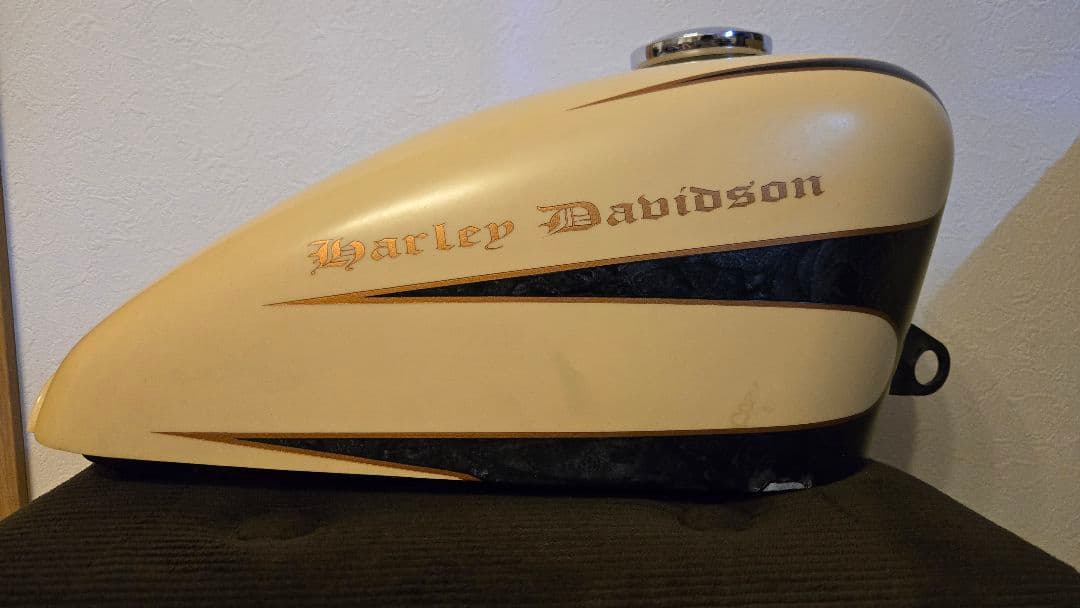 M*R様 スポーツスター　タンク　ハーレーダビッドソン　2.25ガロン