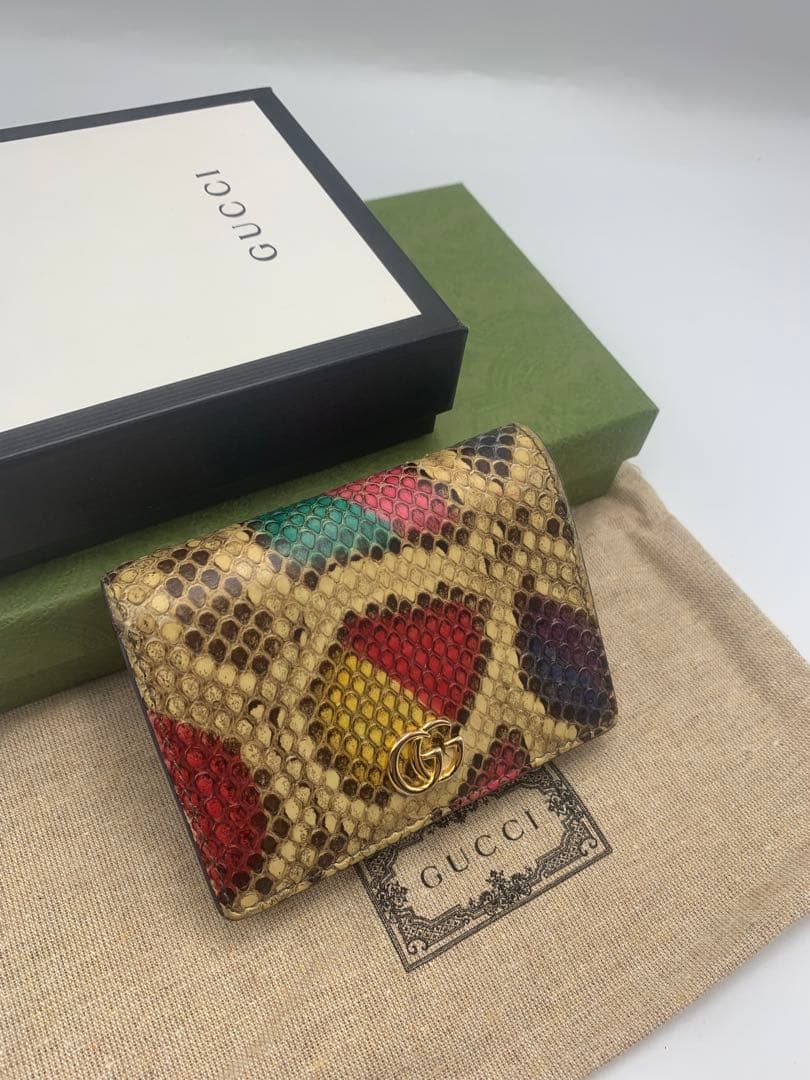 GUCCI GGマーモント パイソン 二つ折り財布 レインボー 金運UP P55