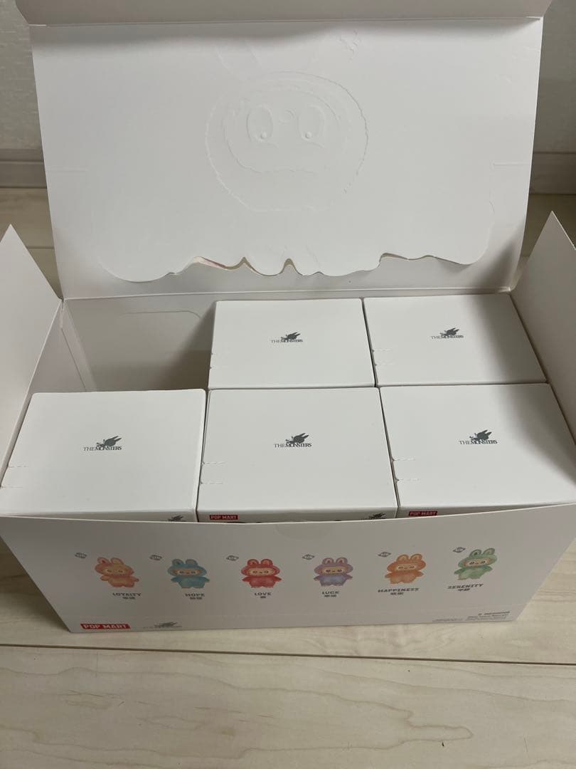 新品未開封⭐︎ラブブ　Big into Energy