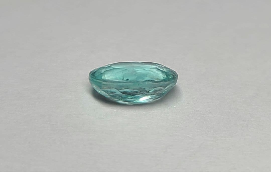 美しい南国の海!!★モザンビーク産パライバトルマリンレインボー入り★