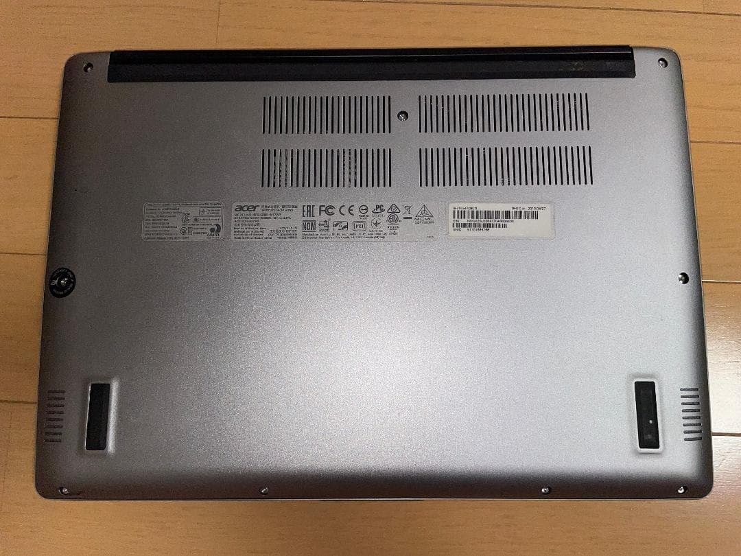 Acer 14型ノートパソコン バッテリー新品