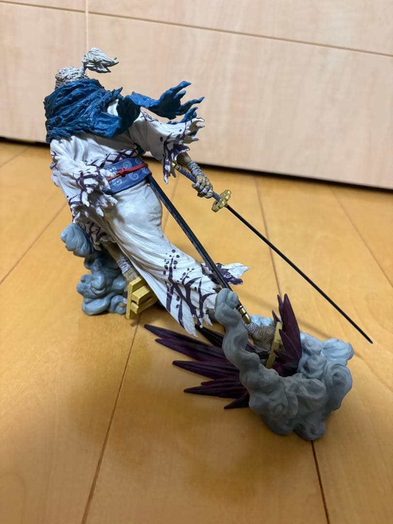 【箱あり】ワンピース 一番くじ 魂郷示像　ゾロ(ラストワン)　ミホーク　リューマ