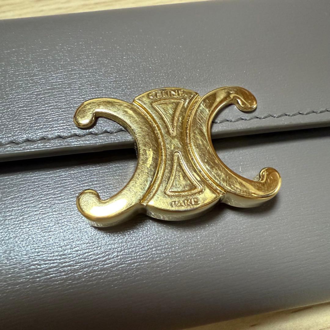 CELINE セリーヌ 入れ付きコンパクトウォレット トリオンフ