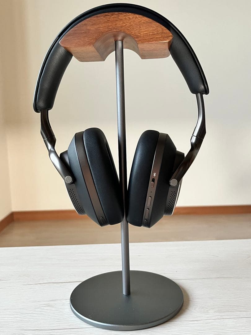 【即日発送可】Bowers&Wilkins Px8 ブラック スタンド付属