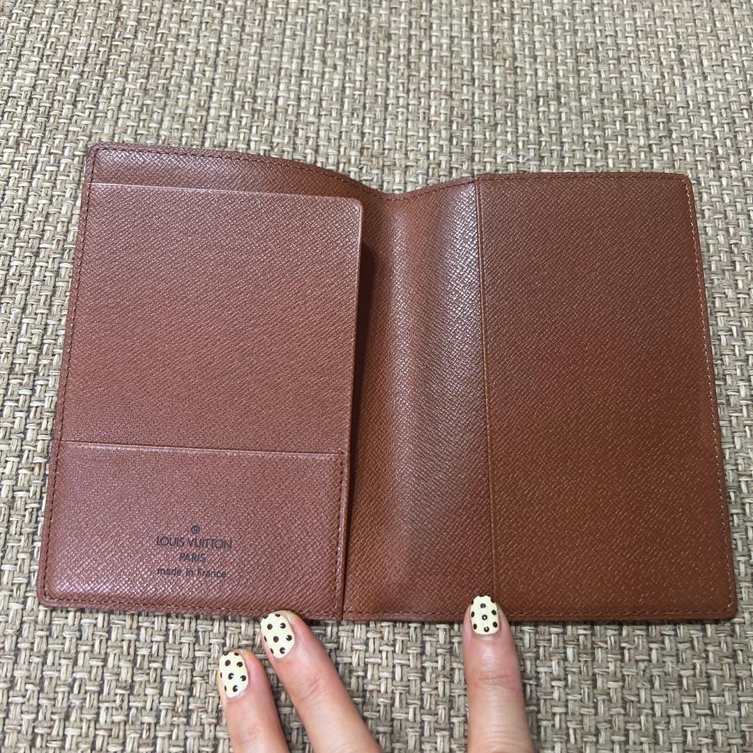 ルイヴィトン モノグラム　クーヴェルテュール パスポートカバー 未使用品　お値下