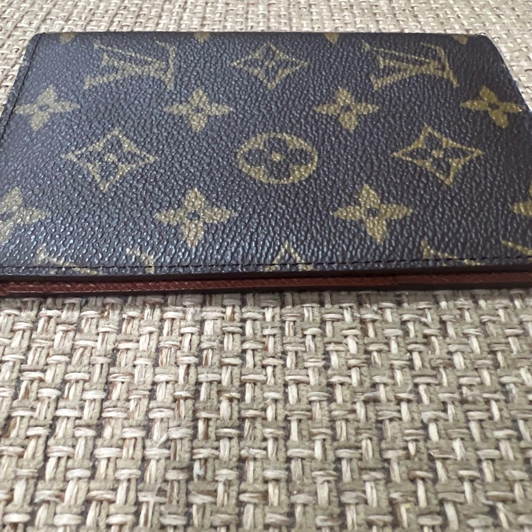 ルイヴィトン モノグラム　クーヴェルテュール パスポートカバー 未使用品　お値下