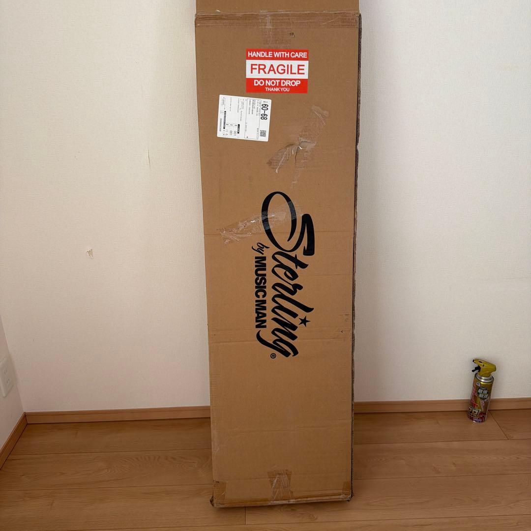 ベース Sterling by Musicman Joe Dart Bass