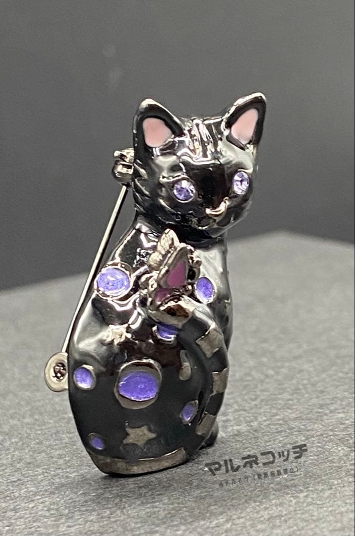 アナスイ　黒猫と蝶々　ブローチ　ベンガル　猫　ネコ　ねこ