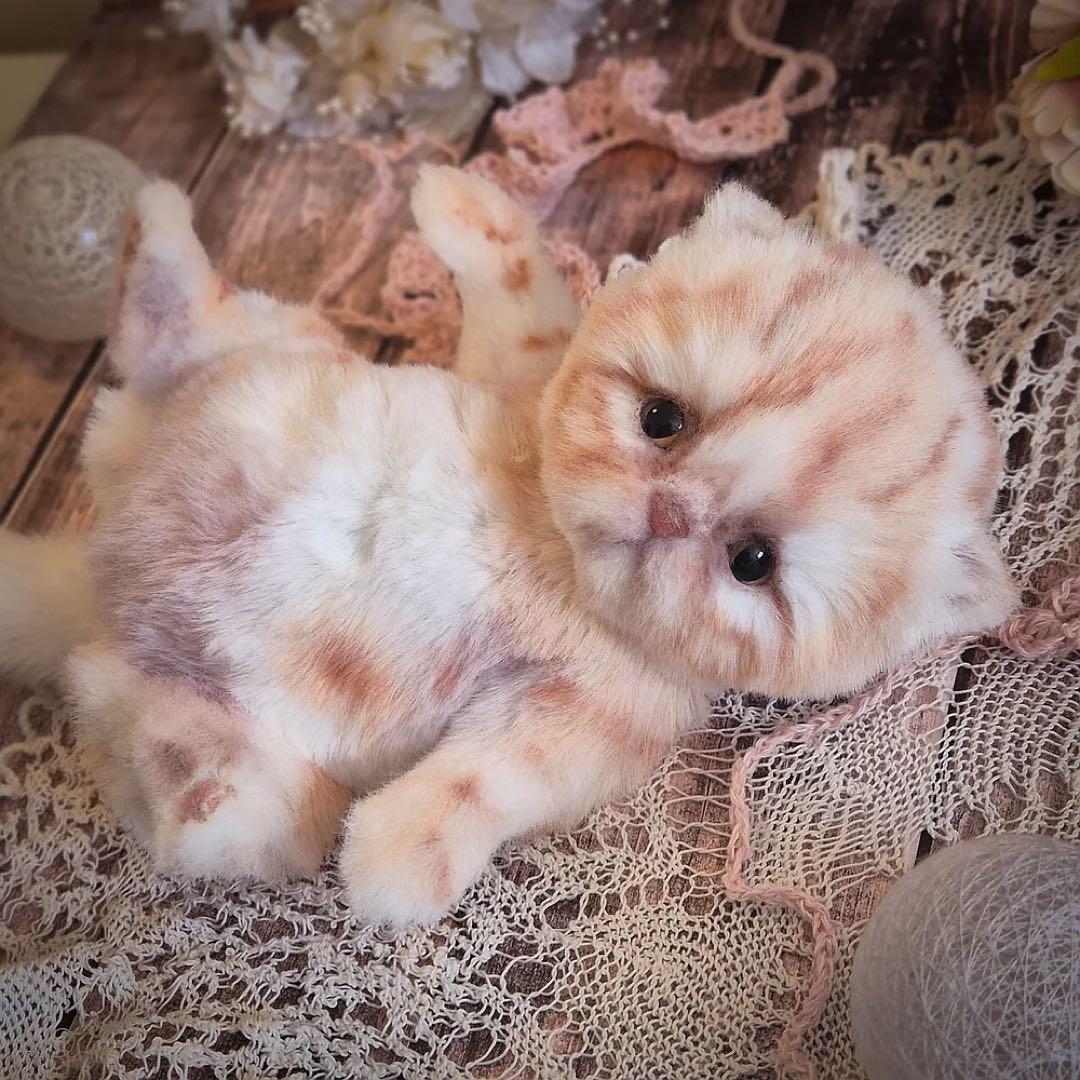 海外作家様作　猫の赤ちゃん　アートドール