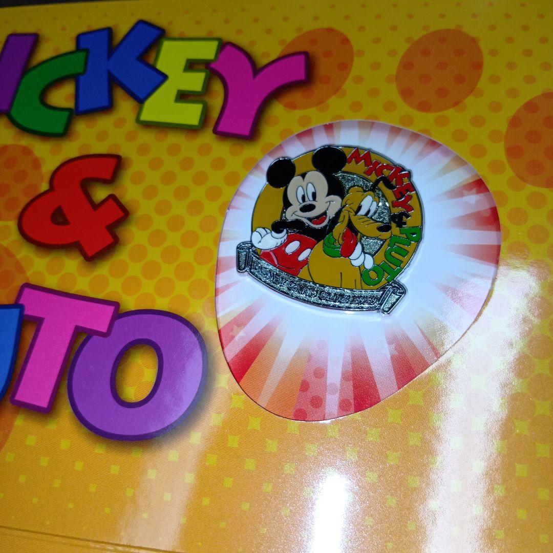 ディズニー　ピンバッジ　１４点　台紙付き　　ディズニーJCB　まとめ売り