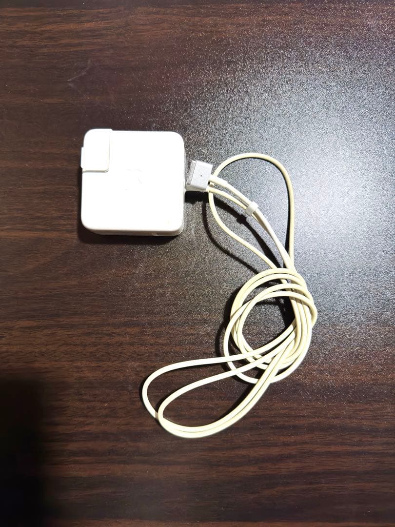 MacBook Air 13インチ 2017 256GB 充電ケーブル付き