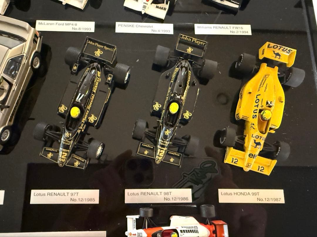 限定 アイルトン セナ ミニチャンプス 1/43 18台セット F1 ミニカー