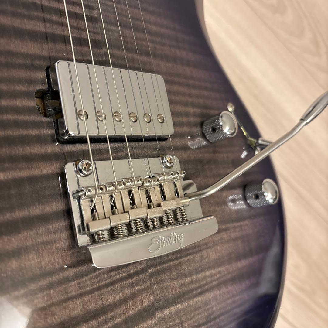 Sterling by Music Man Luke エレキギター