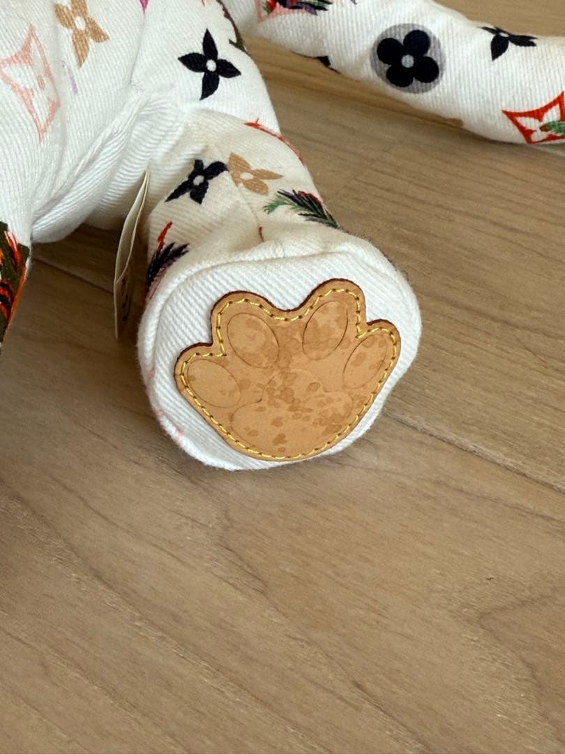 ルイヴィトン ドゥドゥ タイガー ぬいぐるみ