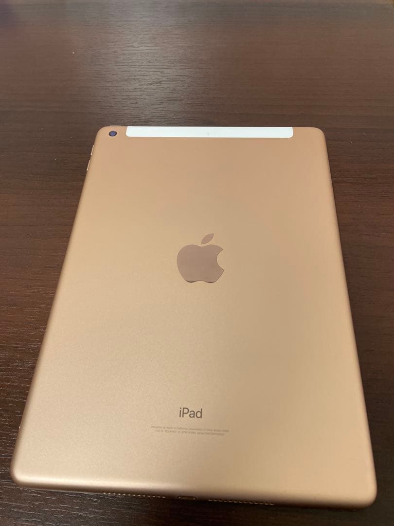 ipad 第6世代　32GB