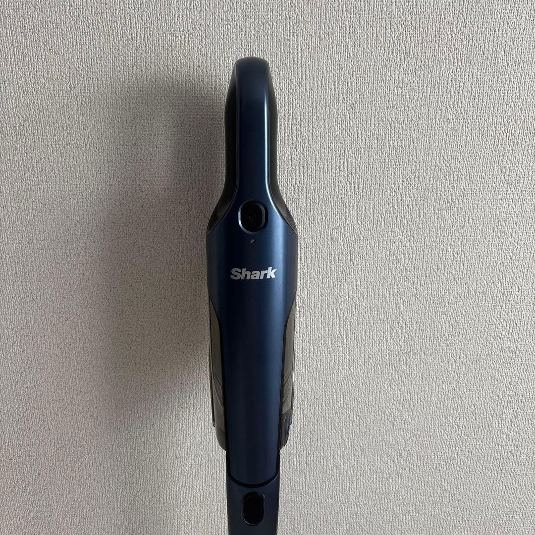 Shark ダークブルー 充電式サイクロンスティッククリーナー コードレス