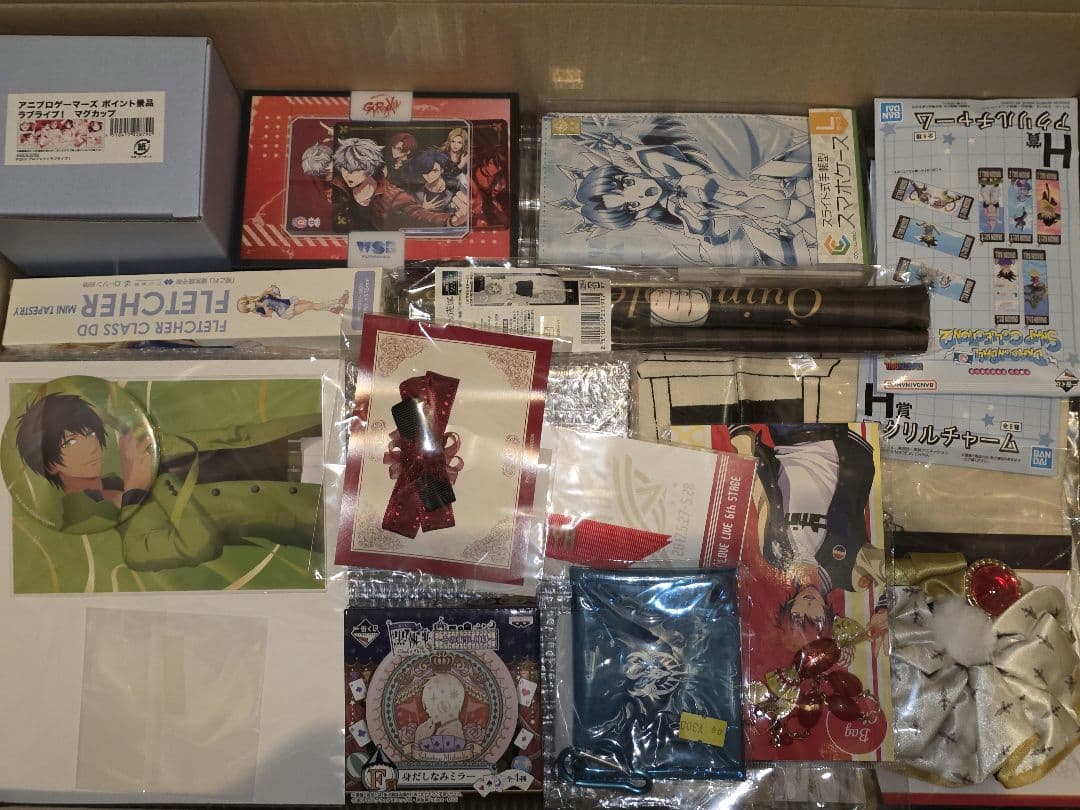 アニメ　ゲームグッズまとめ　300点