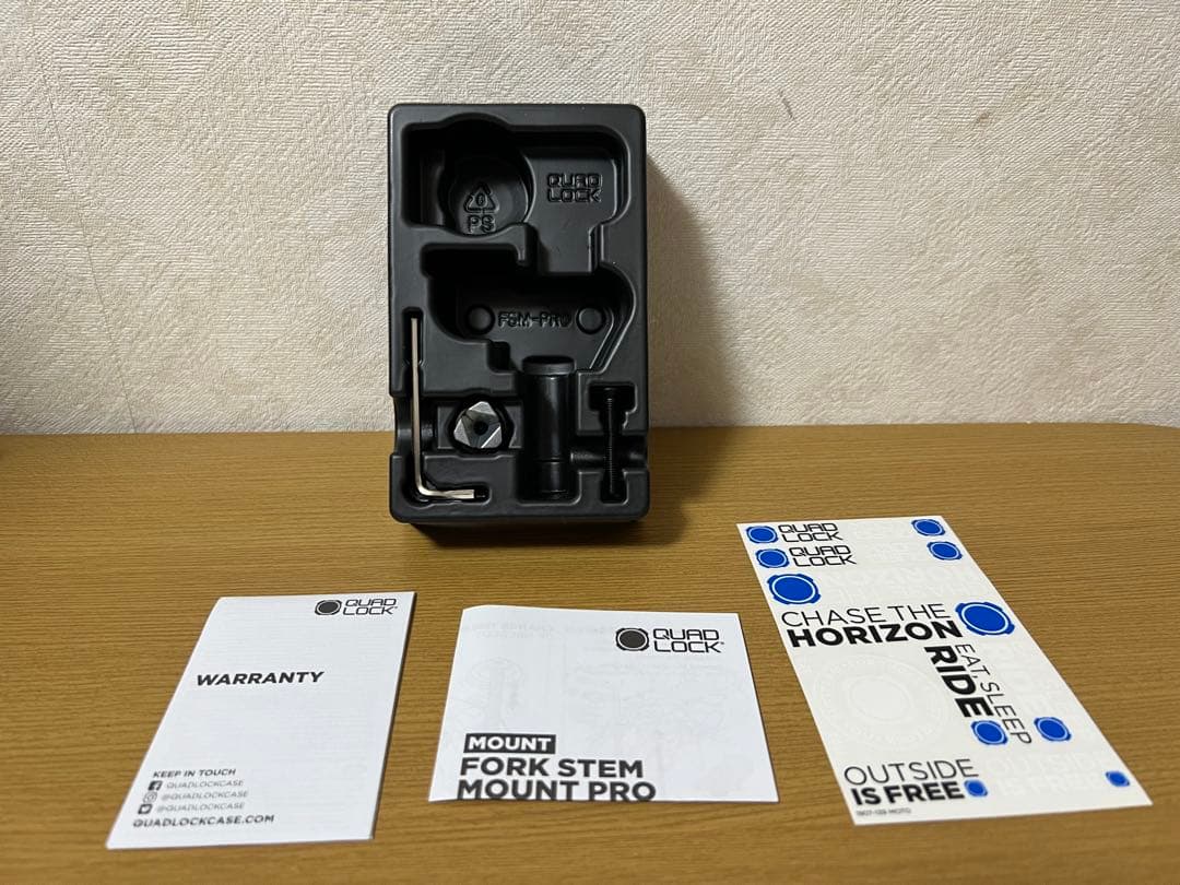 QUAD LOCK クアッドロック　マウント・衝撃吸収ダンパー