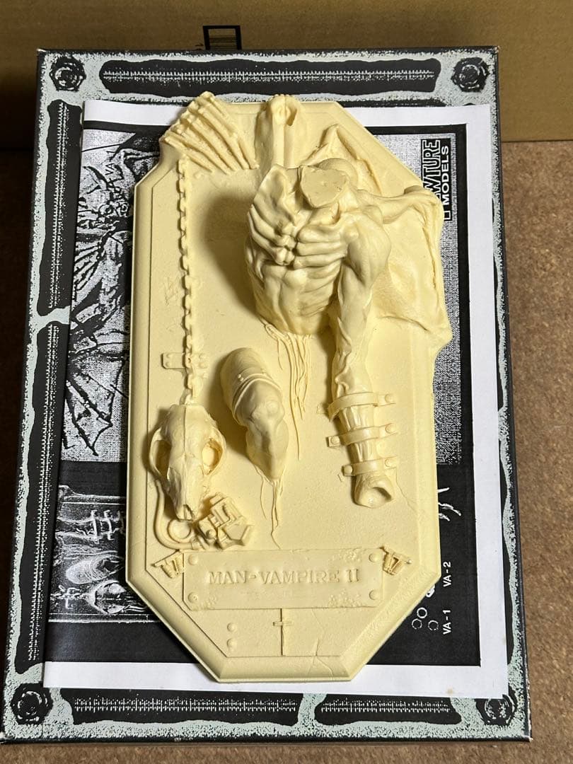 絶版品　フューチャーモデルズ ガレージキット メン ヴァンパイア２