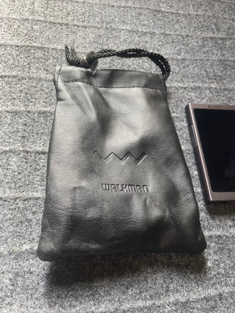 美品　SONY NW-A45 デジタルオーディオプレーヤー ウォークマン
