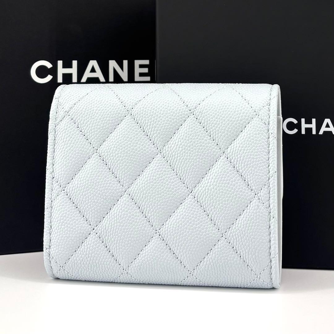 シャネル スモール フラップ ウォレット 三つ折り財布 キャビアスキン