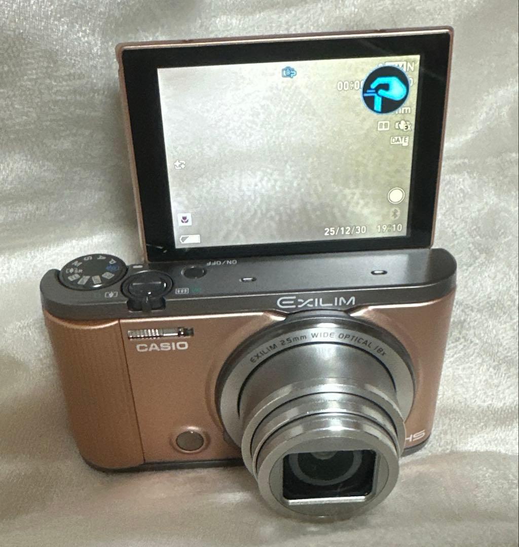 美品　CASIO EXILIM EXZR1700 デジタルカメラ