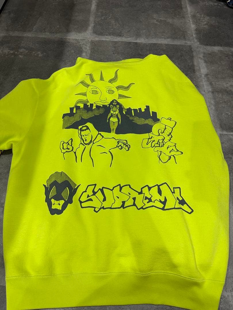 【supreme】シュプリーム パーカー XL