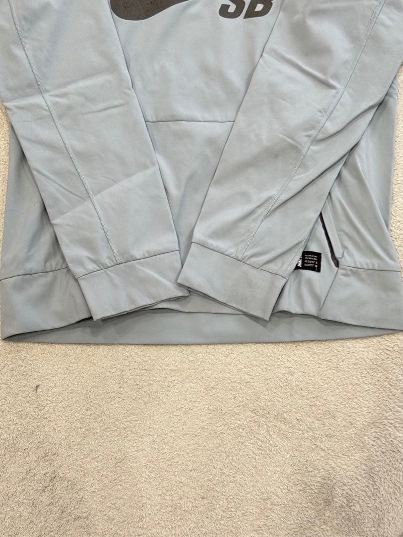 ナイキSB エニグマ　メンズ　フーディ