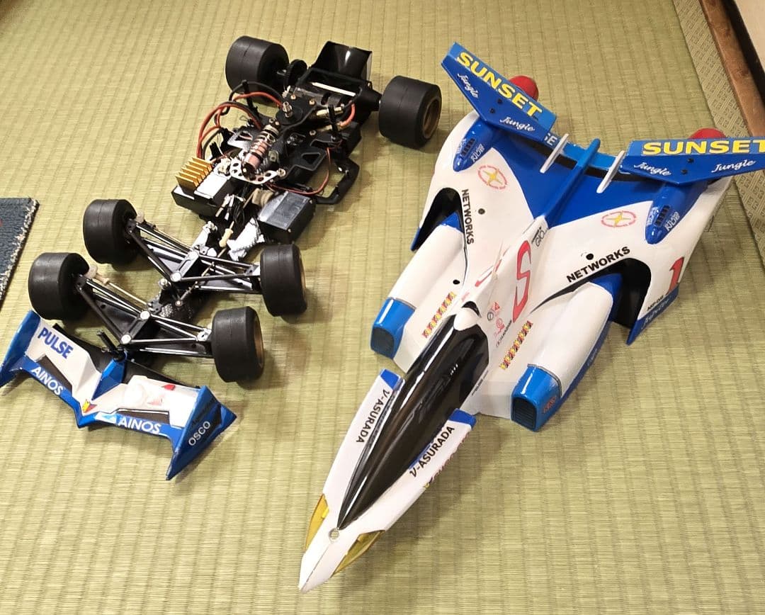 新世紀GPXサイバーフォーミュラ SIN v-アスラーダ AKF-0/Gラジコン