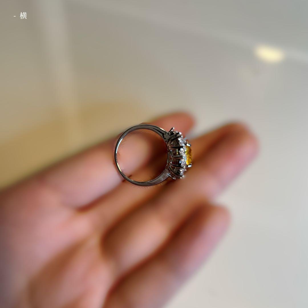 遺品整理　アンティーク　ヴィンテージ　エメラルドカット　イエロー　ダイヤモンド