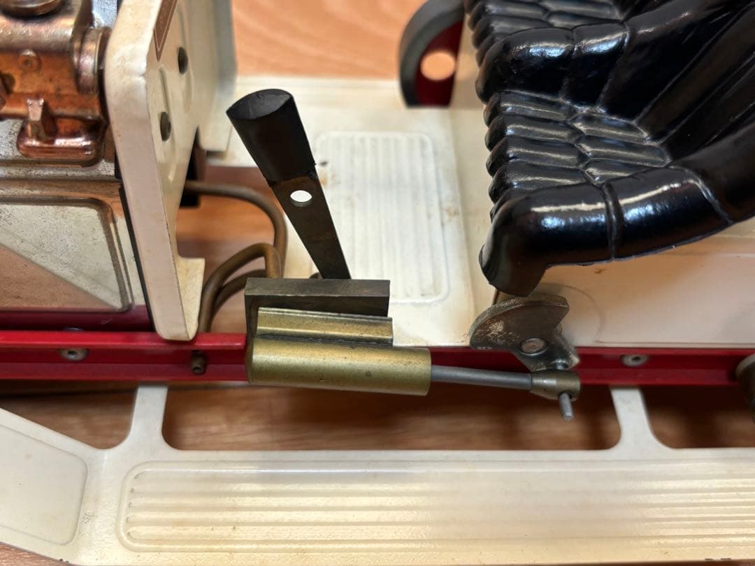 マモッド社 スチームエンジン ロードスター 蒸気エンジン模型 イングランド製