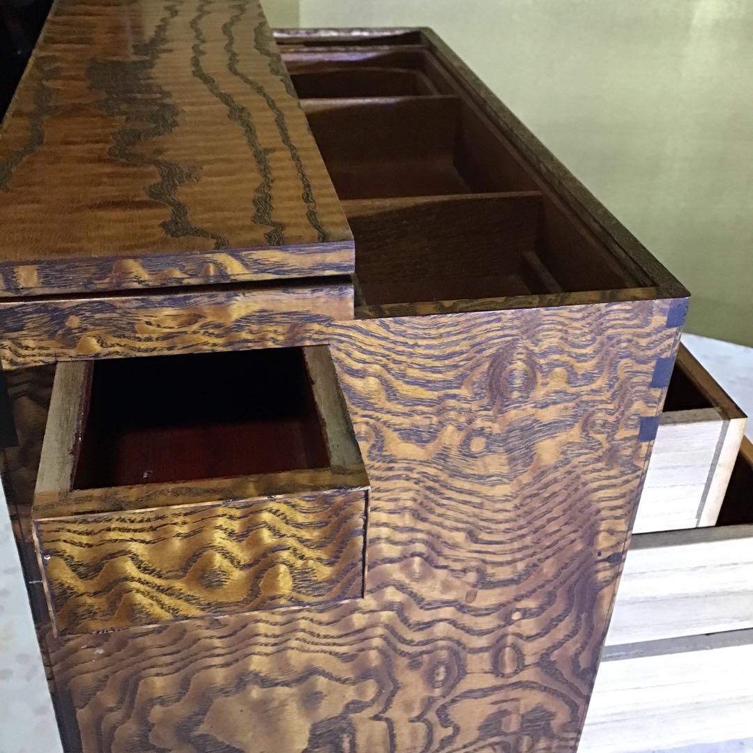 栃玉杢小物入れ　指物師最高傑作　名品