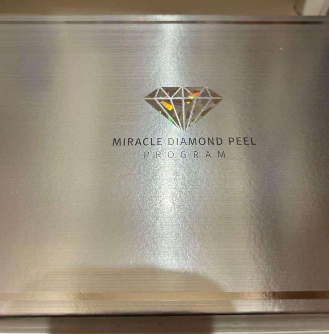 韓国人気な化粧品ルネセルダイヤモンドピール3点セット