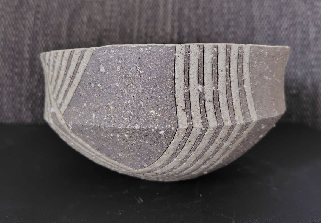 佐藤和彦 灰陶釉線文変形鉢 共箱 茶碗 鉢